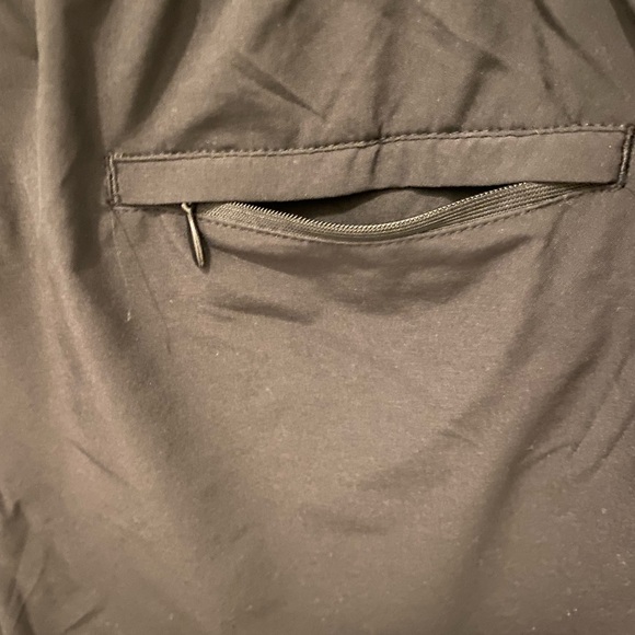 Champion Women’s Black Doubledry 3.5" Varsity Shorts w/Liner - XL - Picture 3 of 10